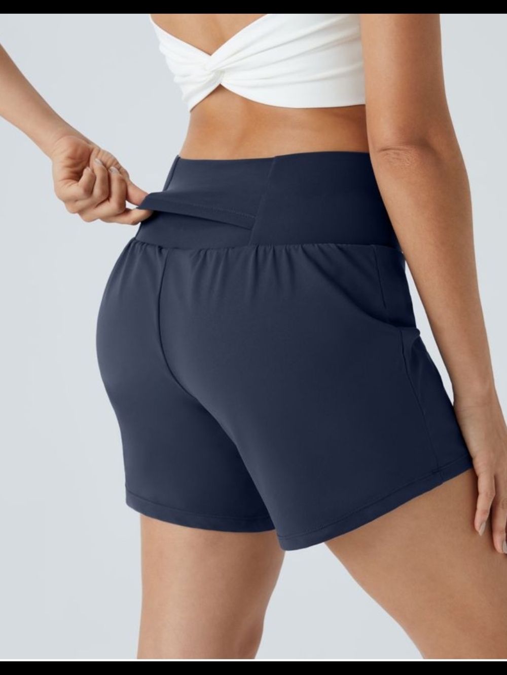 NWT Size Large HALARA High-Waist Navy Performance Shorts - Picture 4 of 9